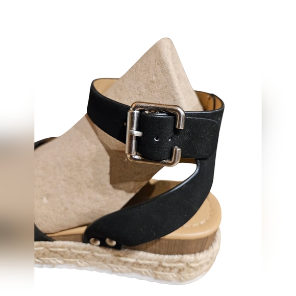 Soda Black Espadrille Wedge Sandals - Picture 5 of 7